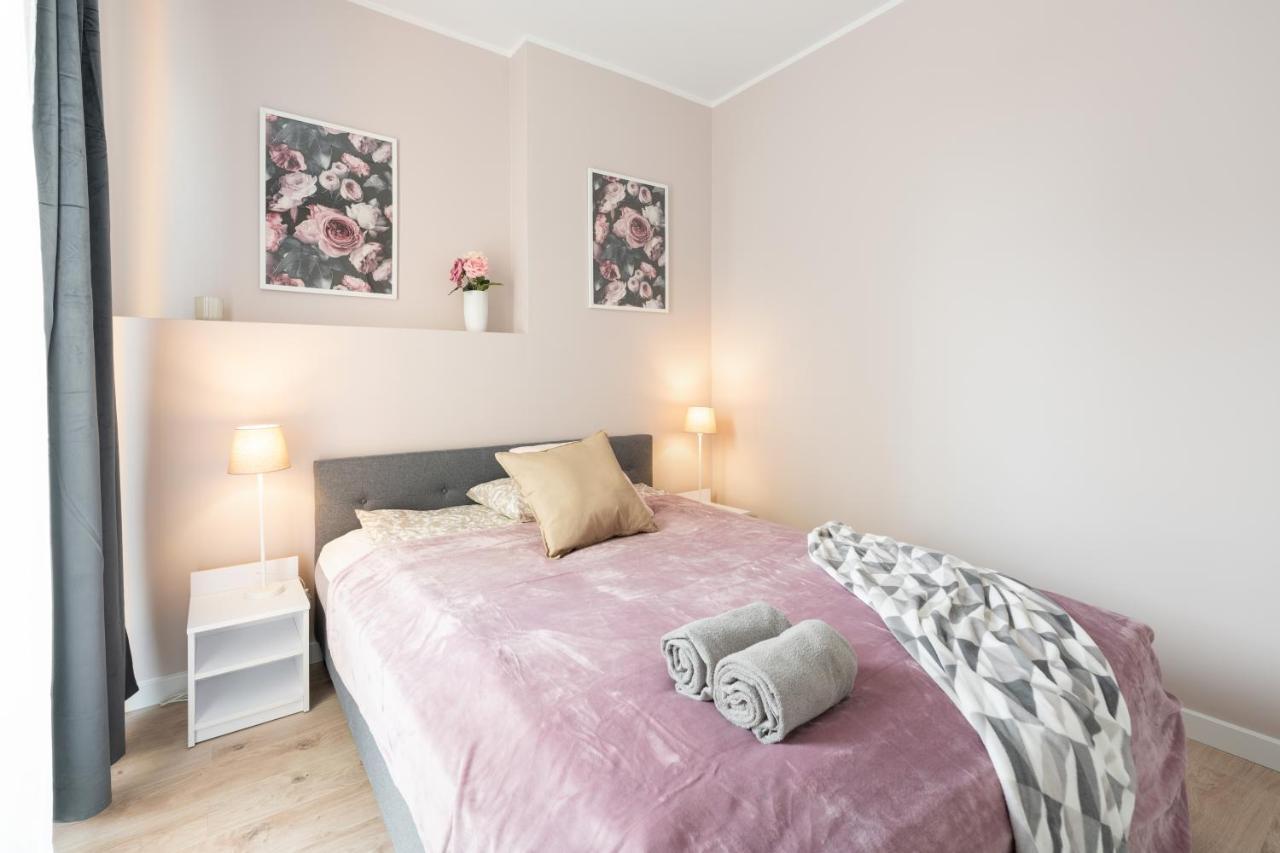 Superapart Aignera Apt 4, Family Friendly Oasis Warszawa Eksteriør bilde